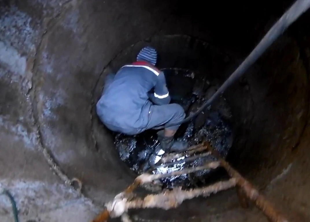 su kuyusu temizleme, kuyu dezenfeksiyonu, ters yıkama temizleme, yüksek basınçlı jet temizleme, çamur giderme, su verimi artışı, çevre dostu temizleme, su kalitesi testi